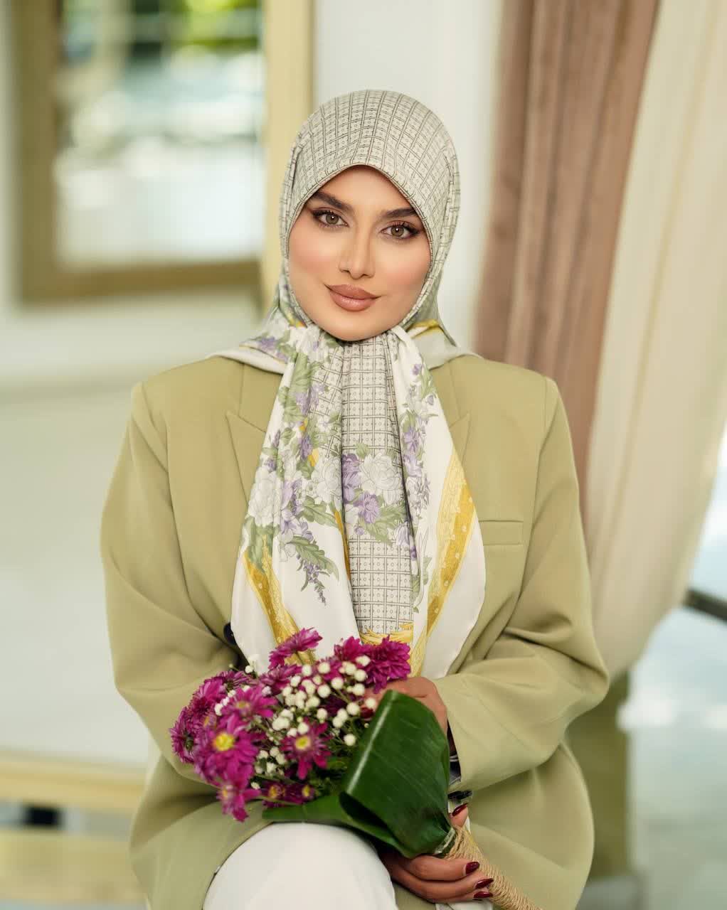 روسری ابریشم توییل